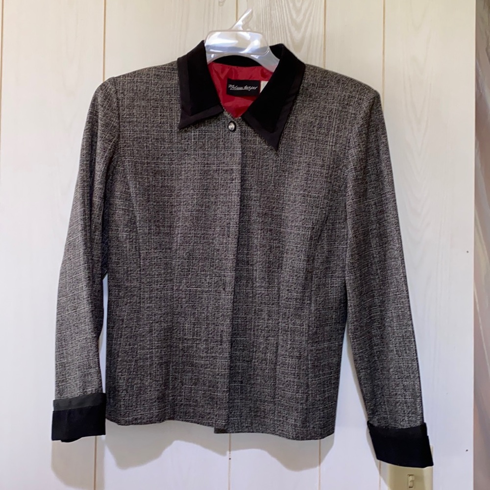 Melissa Harper, size 12, ladies dress suit